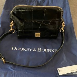 Dooney & Bourke Cameron bag